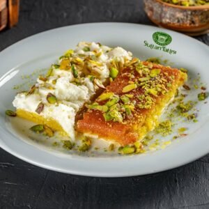Yarısı Nablüsiye . yarısı Kaymaklı künefe